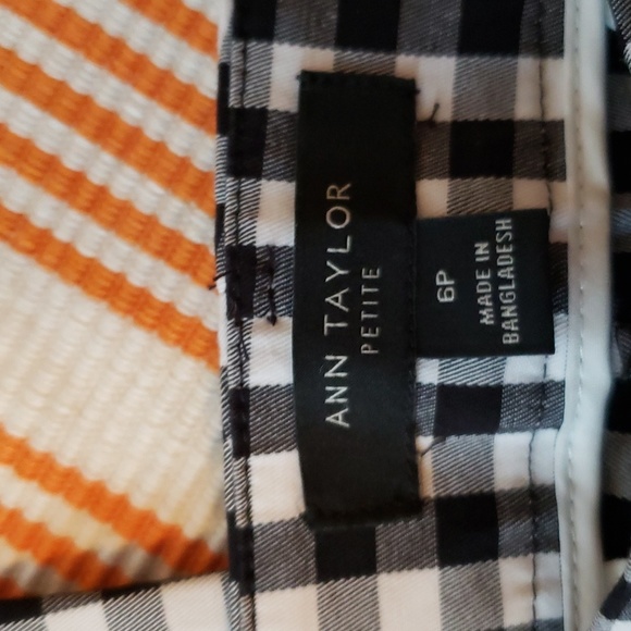 Ann Taylor black and white capris - Picture 2 of 9